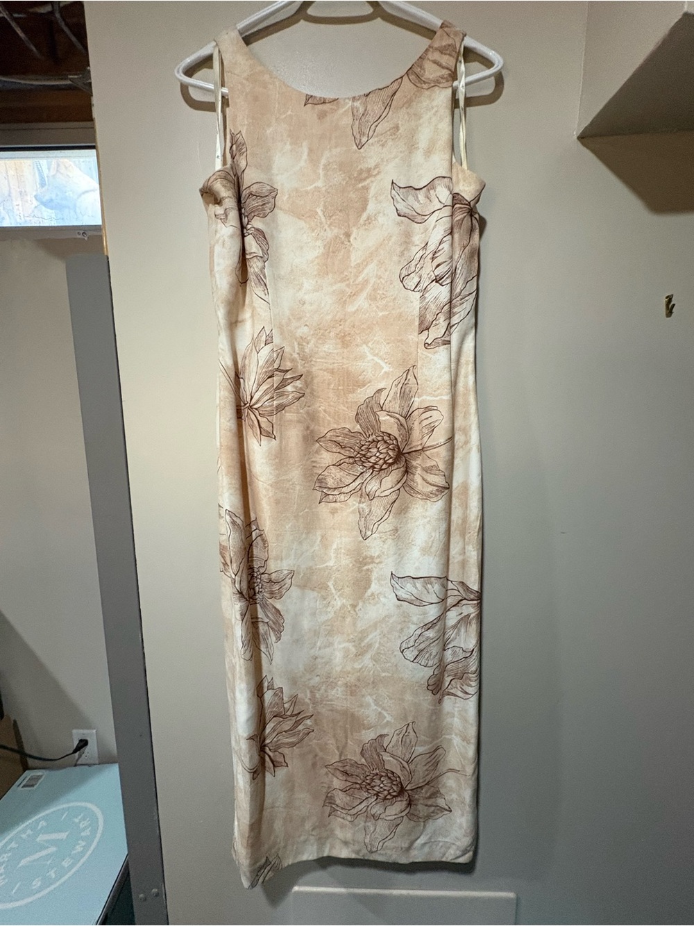 Dorothy Perkins Sleeveless Beige Floral Slip Dress